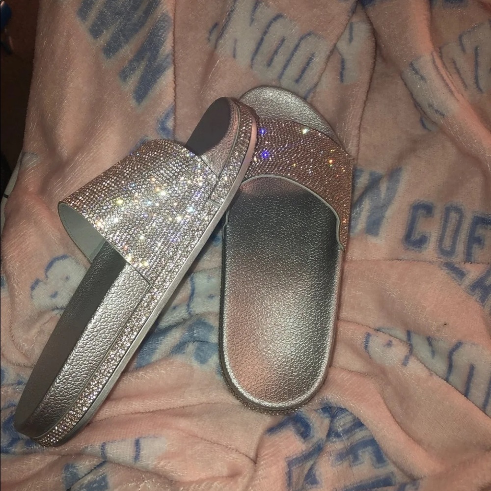PLT Rhinestone slides
